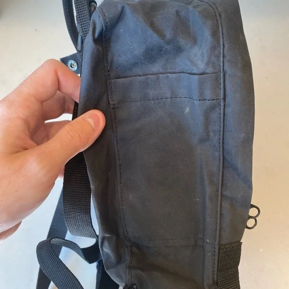 Fjallraven Kanken Mini Backpack Bag Black EUC Outdoor Hiking - Picture 6 of 15